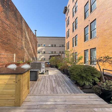 The Historic Lyric Penthouse With Private Rooftop Cincinnati Bagian luar foto