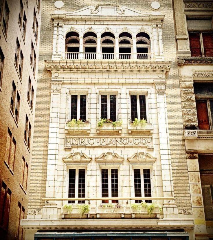 The Historic Lyric Penthouse With Private Rooftop Cincinnati Bagian luar foto