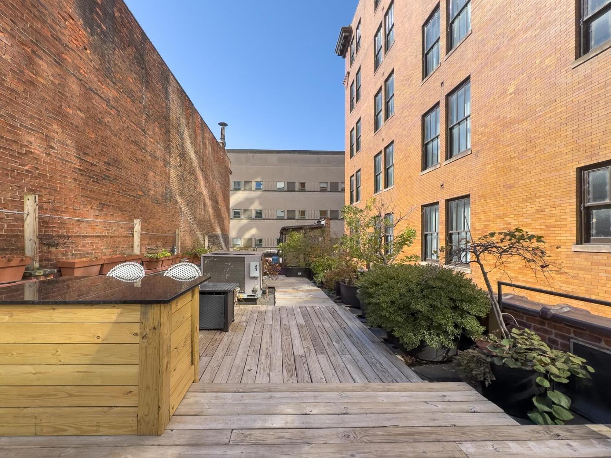 The Historic Lyric Penthouse With Private Rooftop Cincinnati Bagian luar foto
