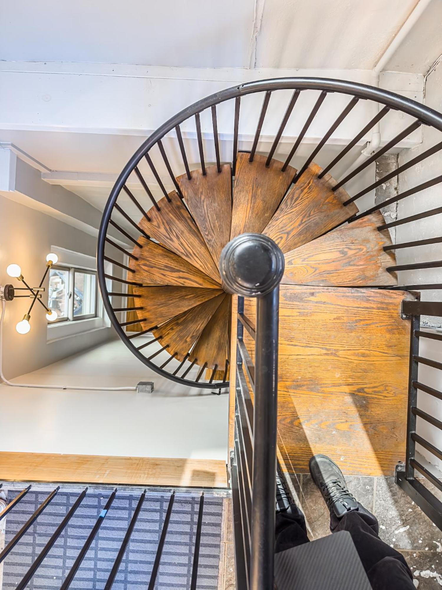 The Historic Lyric Penthouse With Private Rooftop Cincinnati Bagian luar foto