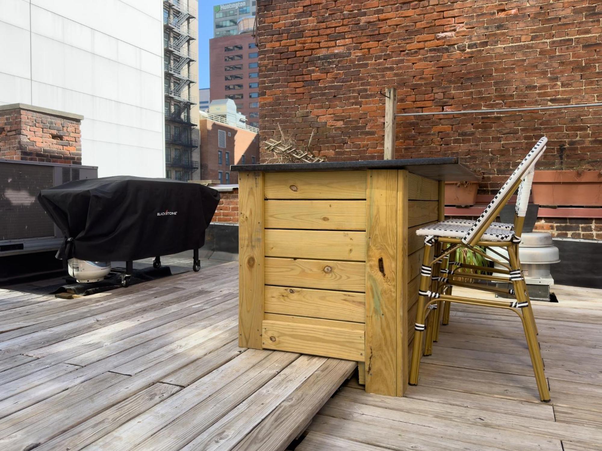 The Historic Lyric Penthouse With Private Rooftop Cincinnati Bagian luar foto