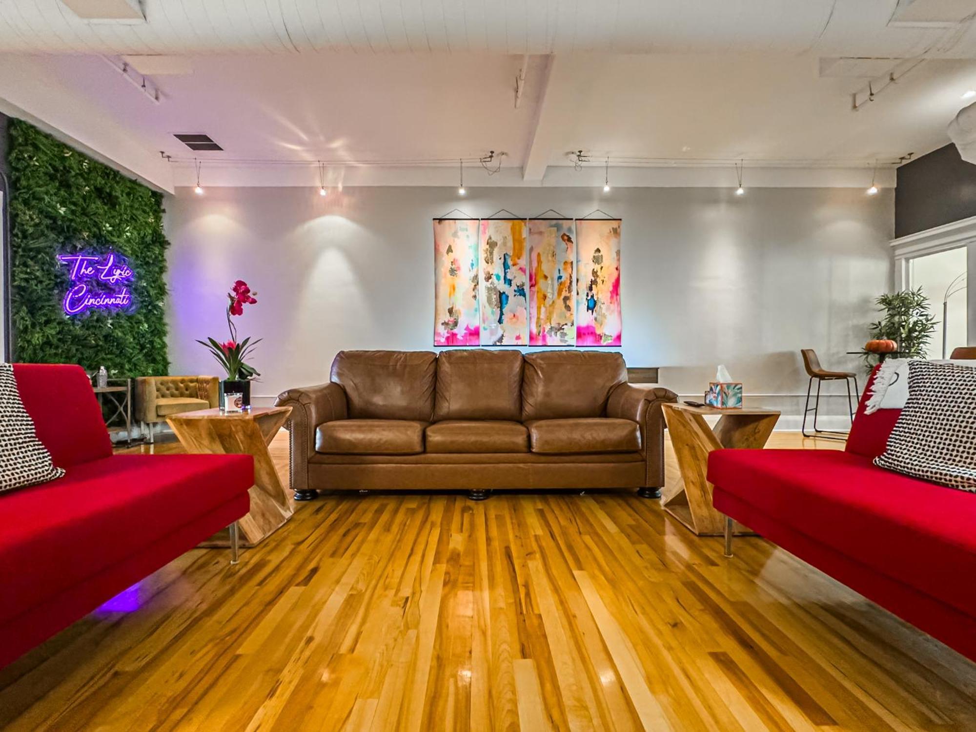 The Historic Lyric Penthouse With Private Rooftop Cincinnati Bagian luar foto