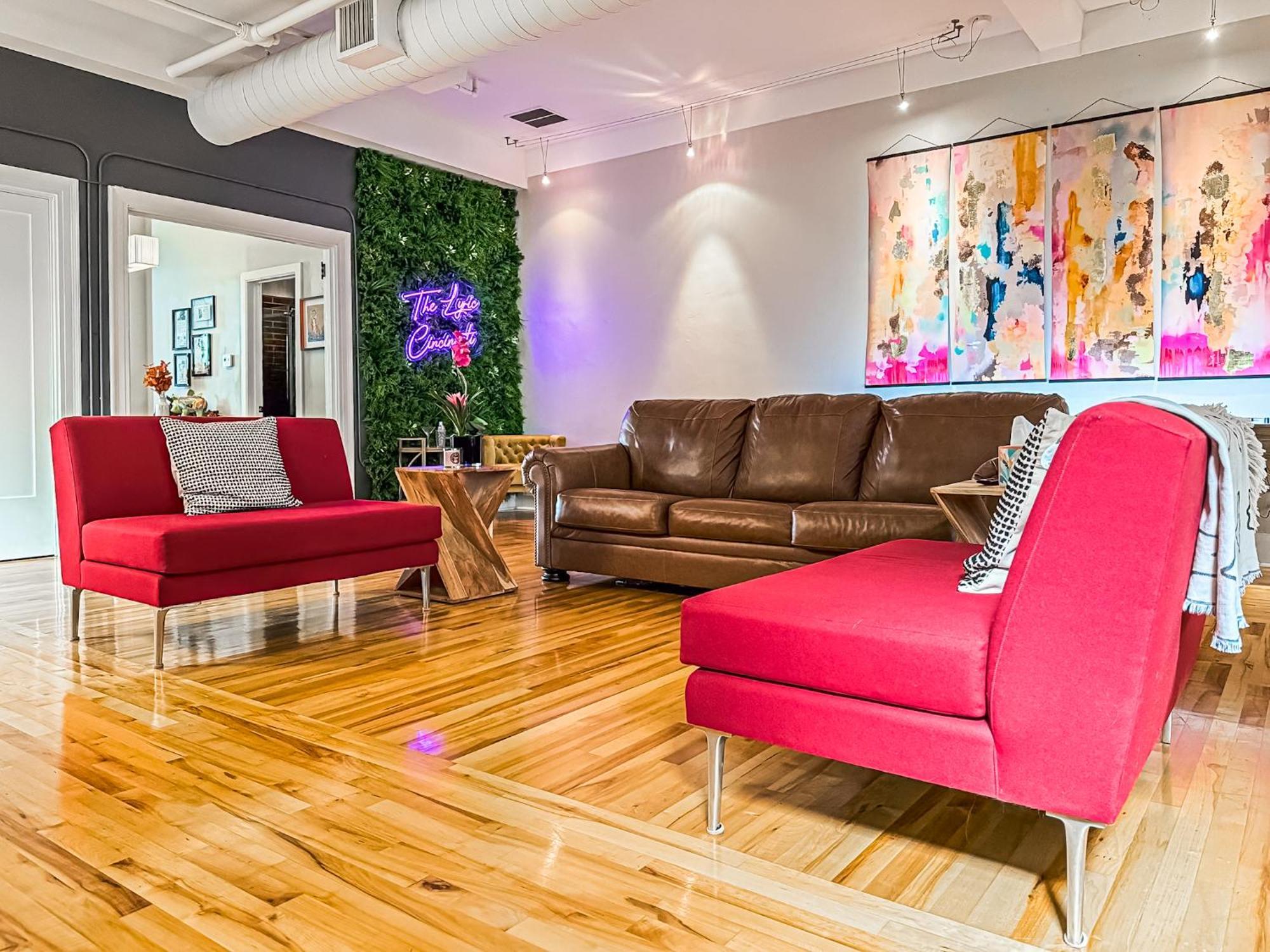 The Historic Lyric Penthouse With Private Rooftop Cincinnati Bagian luar foto