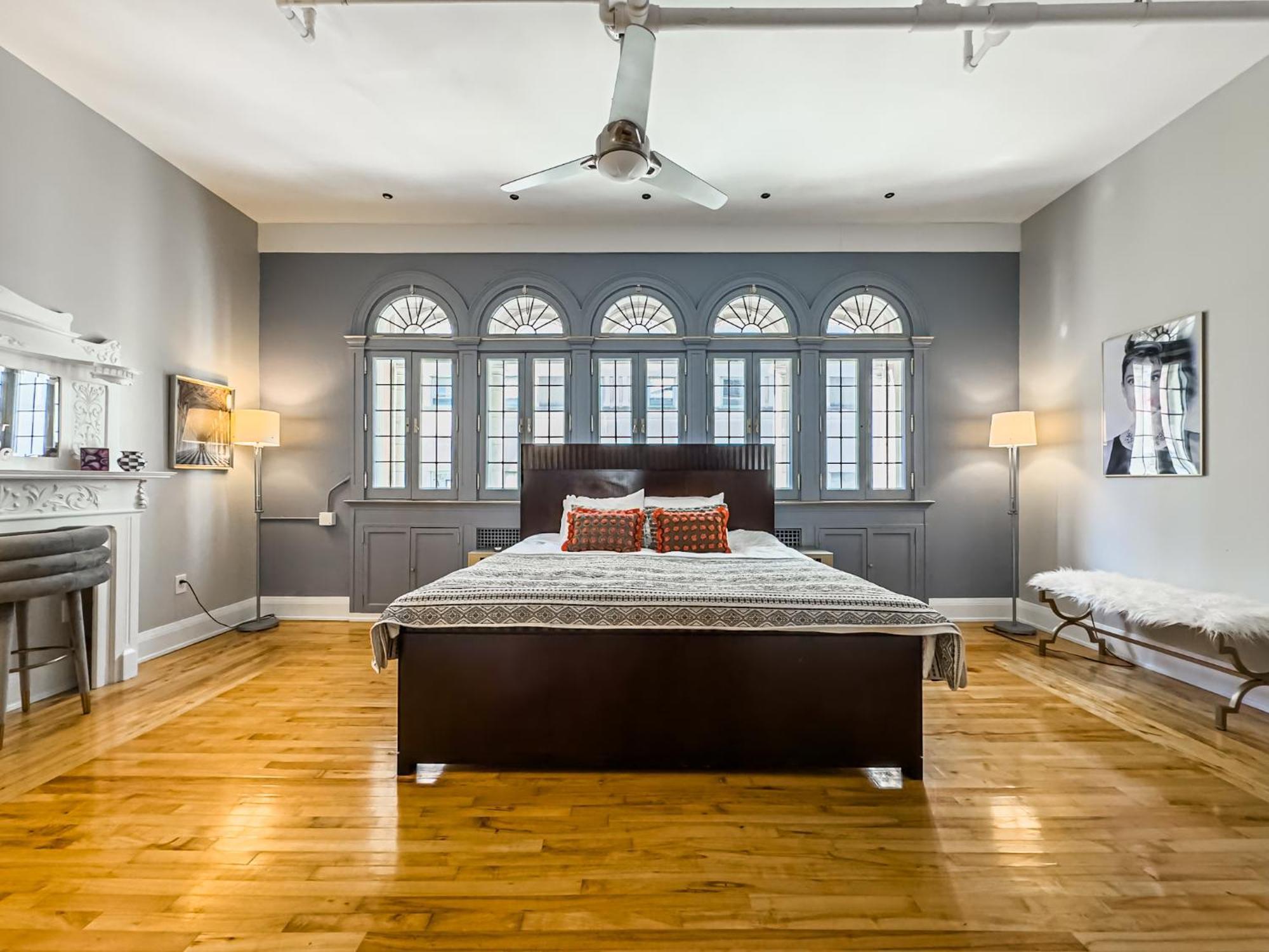 The Historic Lyric Penthouse With Private Rooftop Cincinnati Bagian luar foto